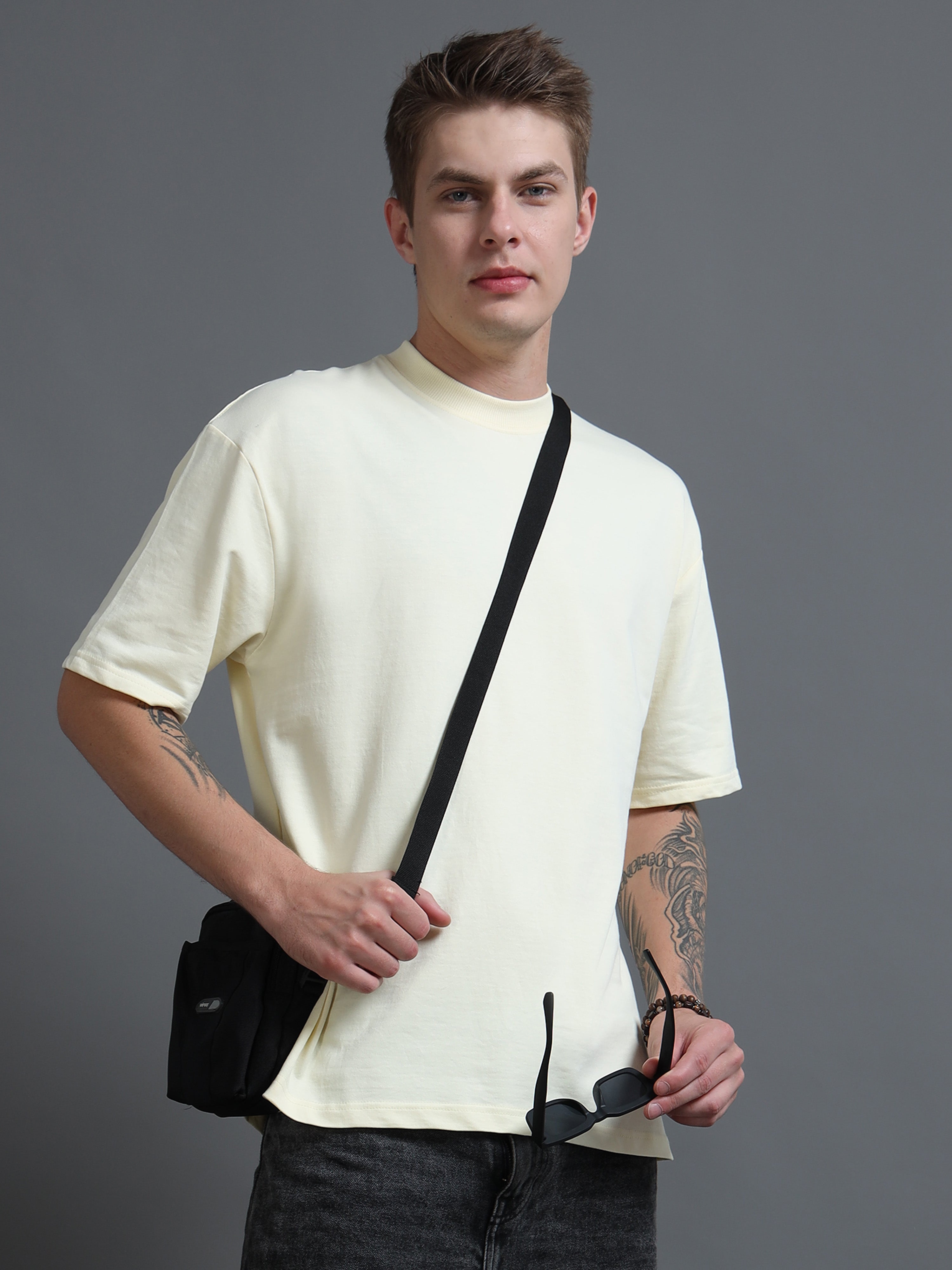 Relaxed Fit - Beige