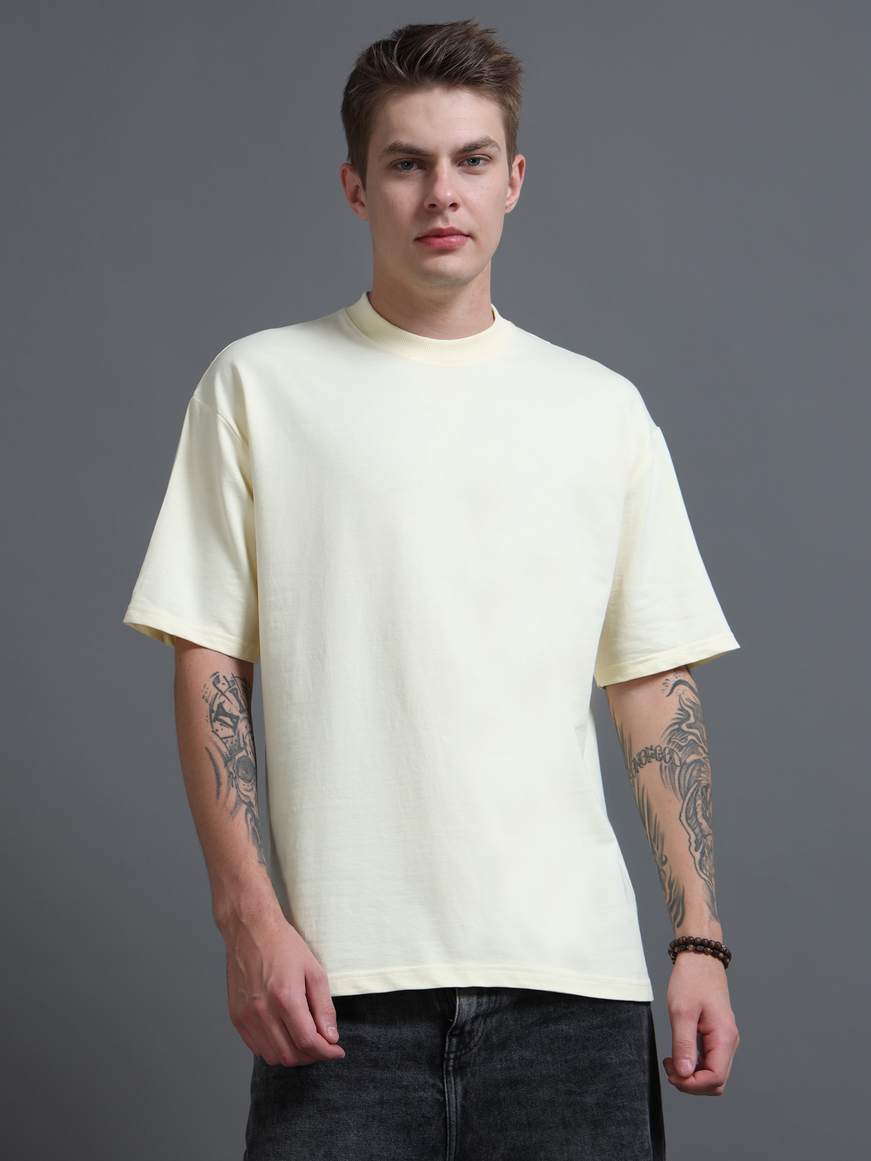 Relaxed Fit - Beige