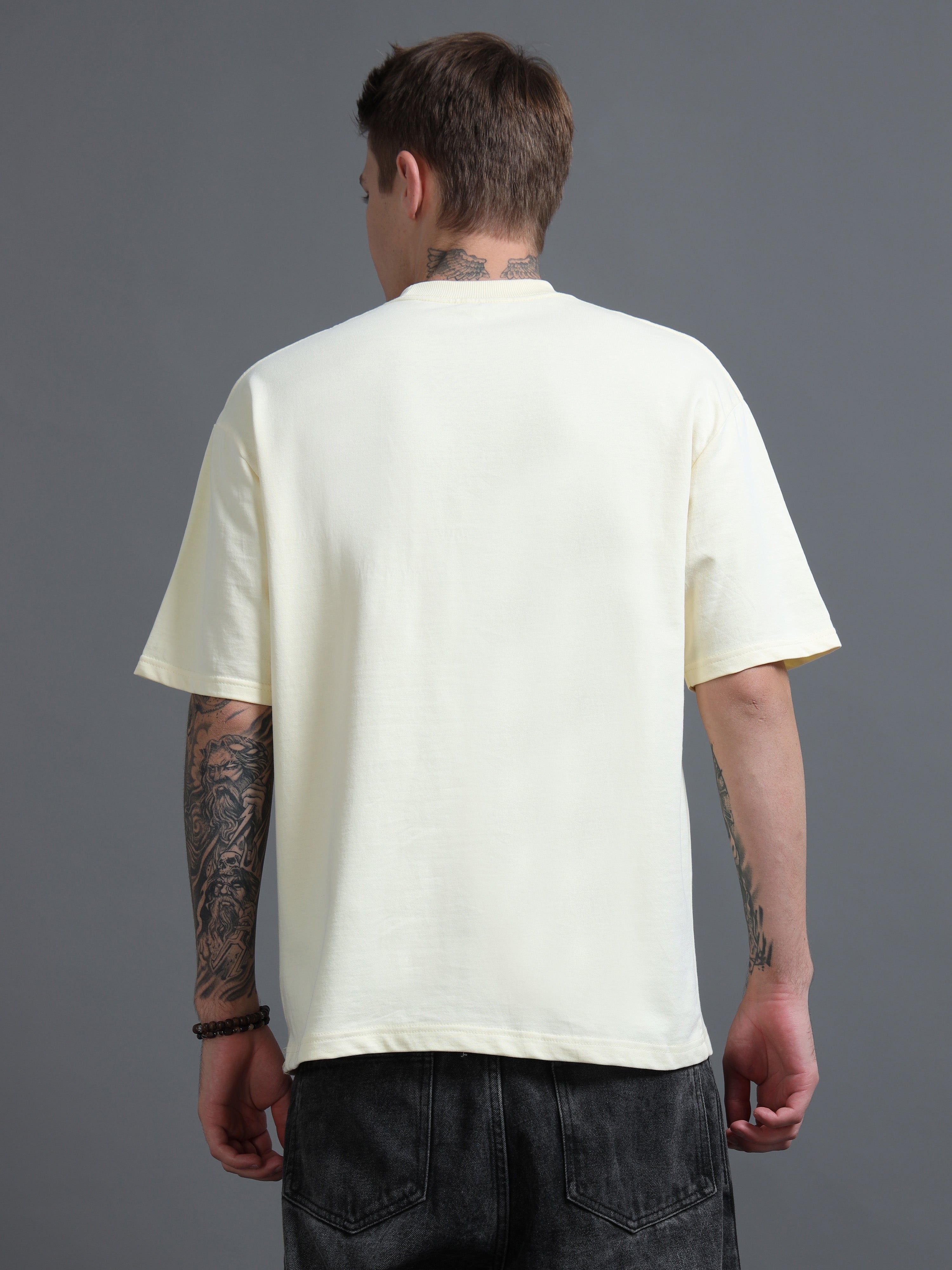 Relaxed Fit - Beige