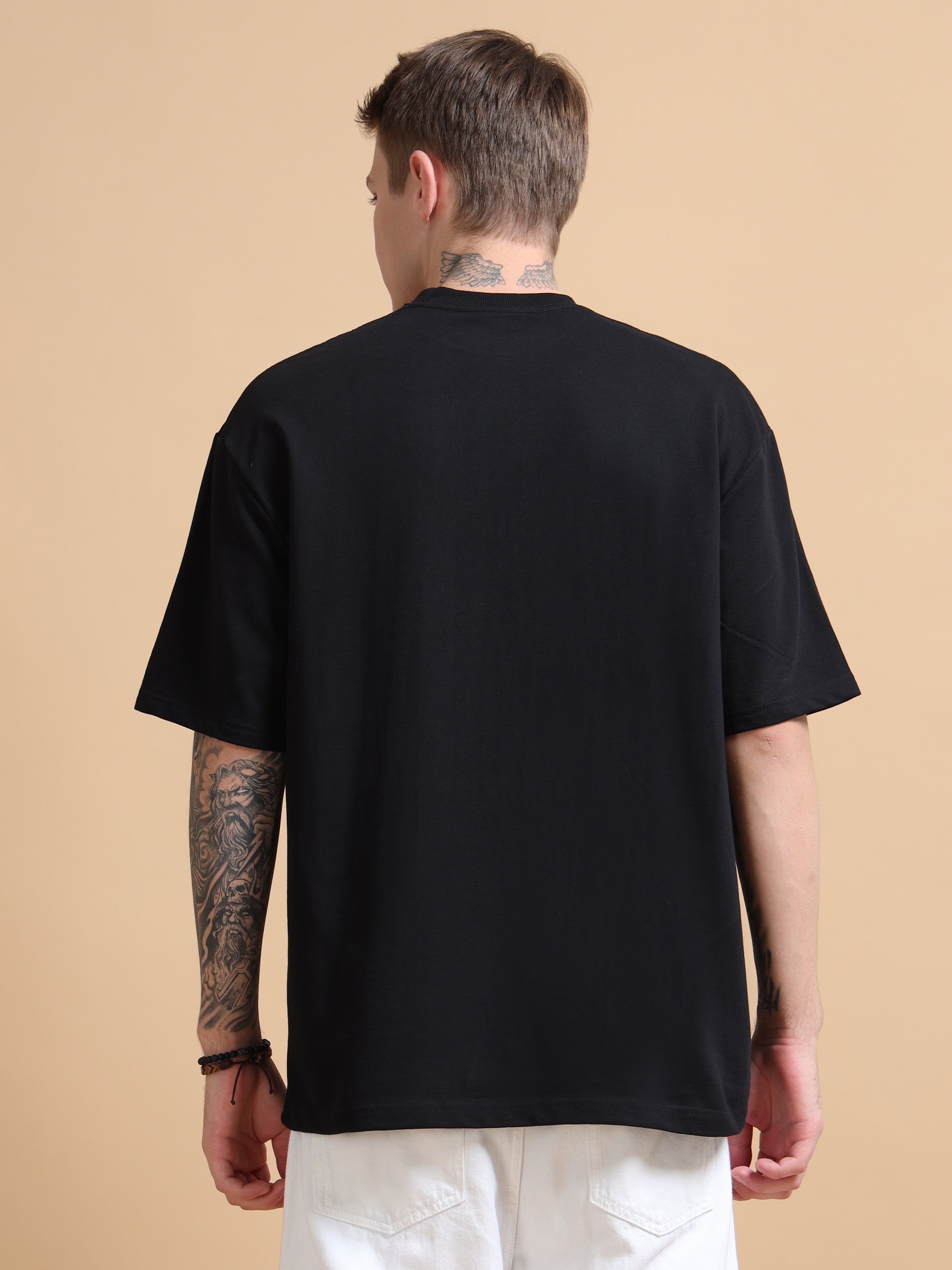Relaxed Fit - Black