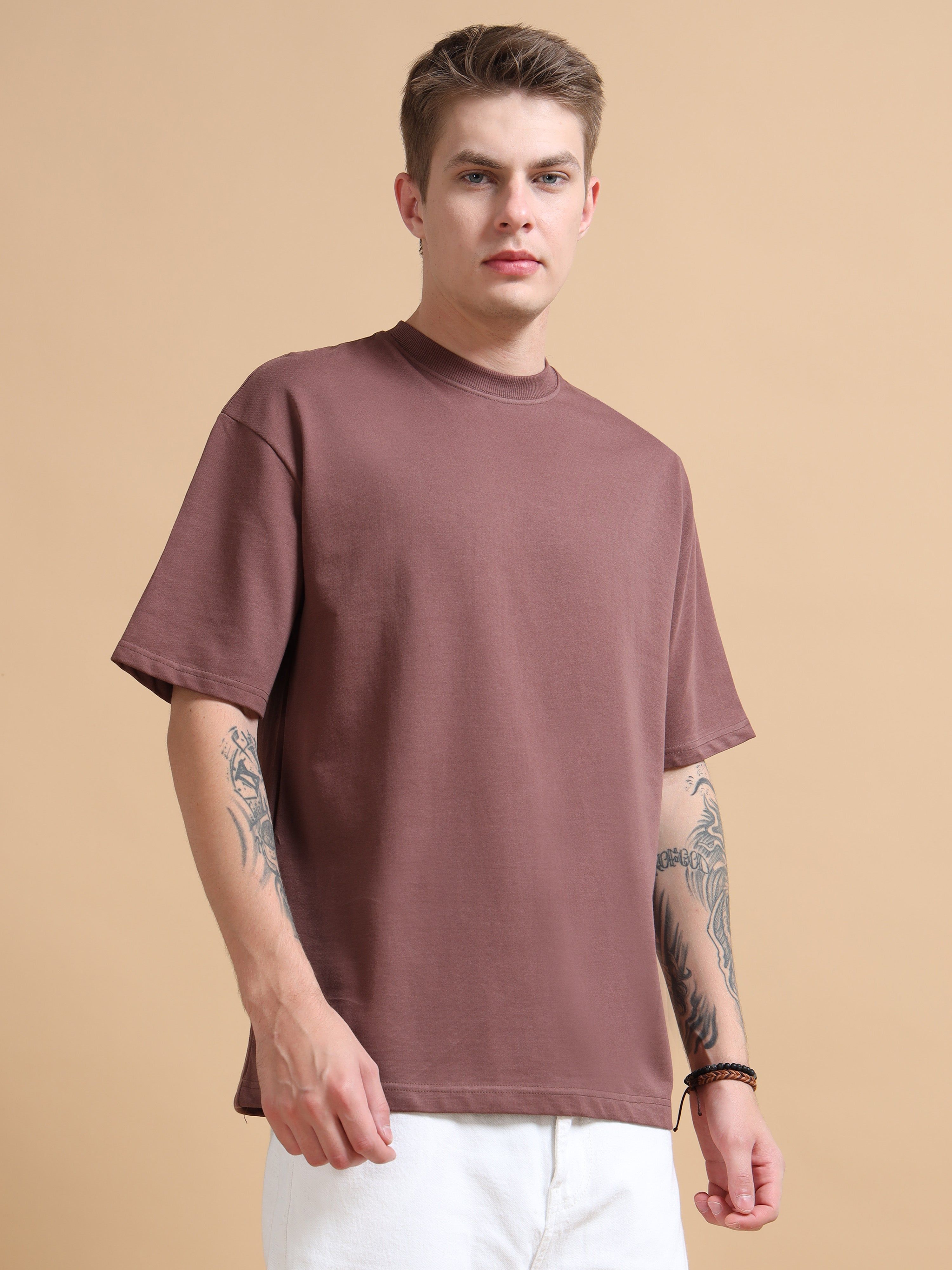 Relaxed Fit - Brown