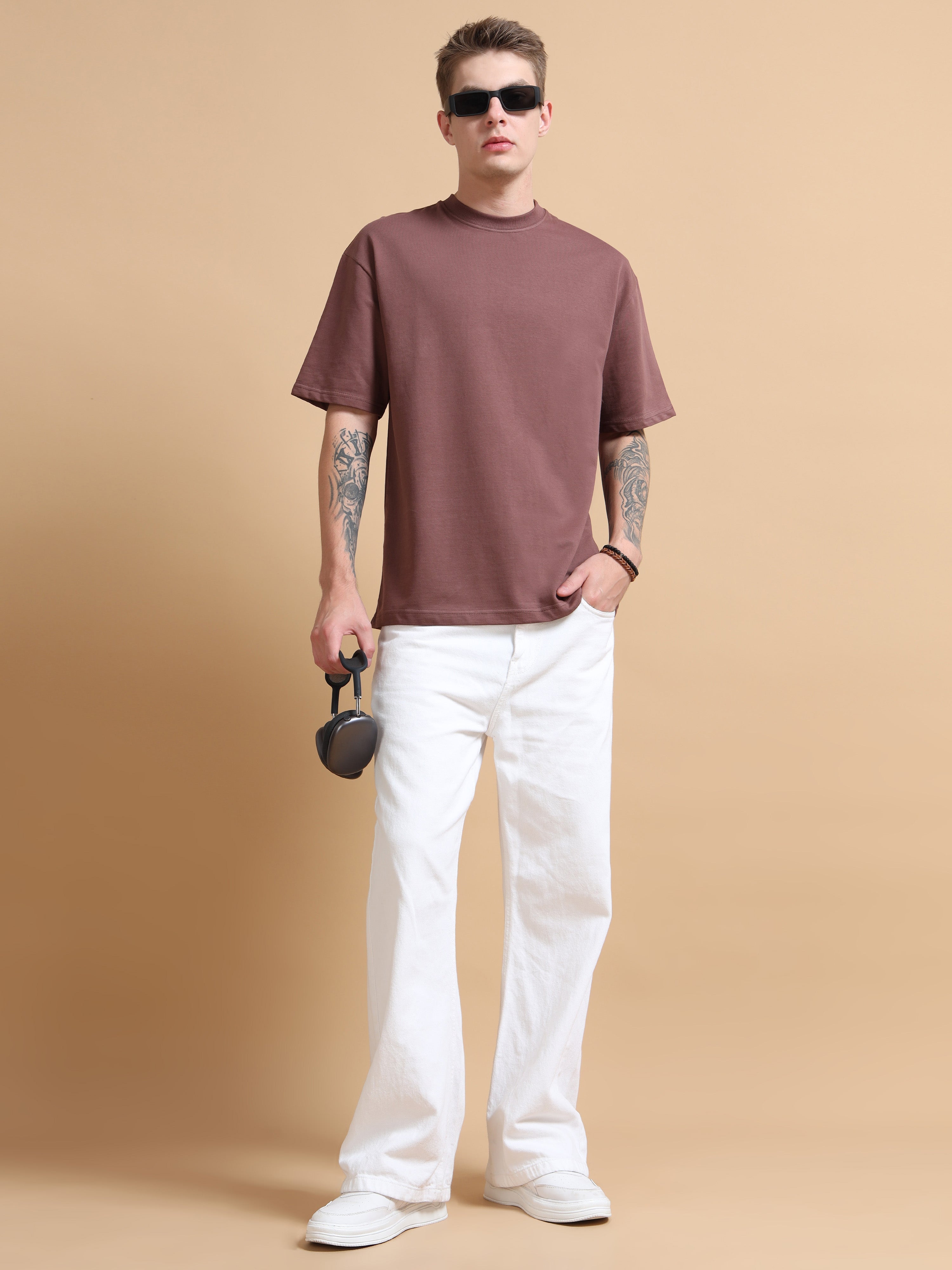 Relaxed Fit - Brown